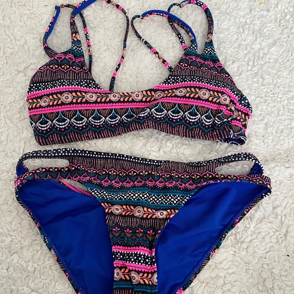 Cute Patterned Bikini Set